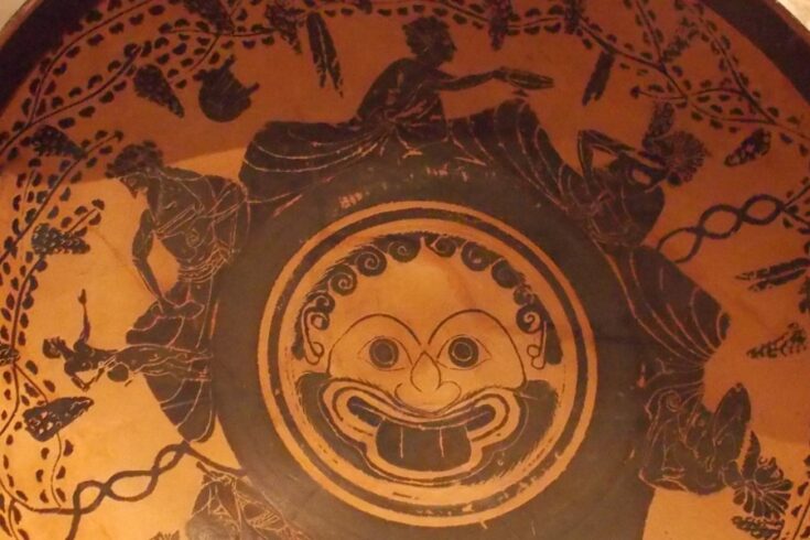 Patterned plate